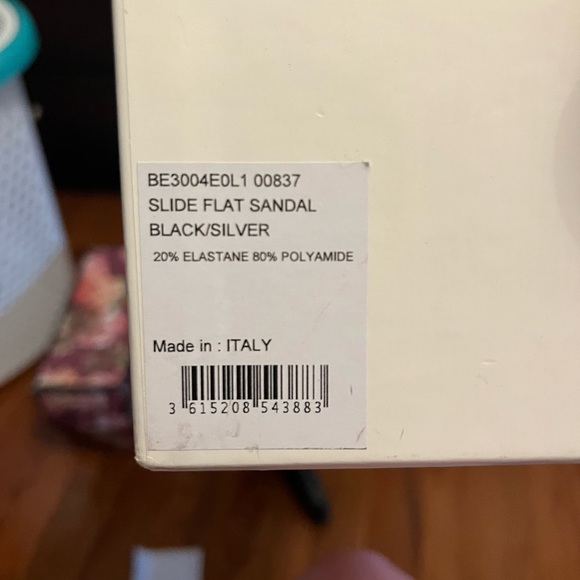 Givenchy logo metallic pool slides size 37 - Picture 4 of 6